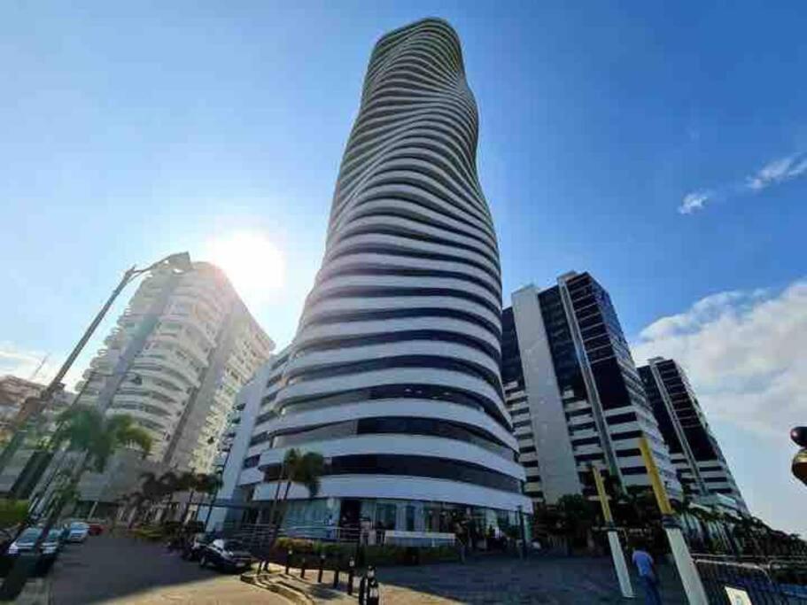 Bellini Luxury - Puerto Santa Ana Apartment กวายากิล ภายนอก รูปภาพ